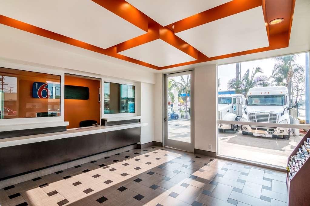 Motel 6 Bell Gardens Dalaman gambar