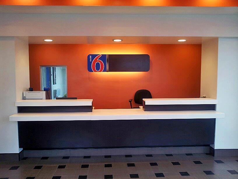 Motel 6 Bell Gardens Bilik gambar