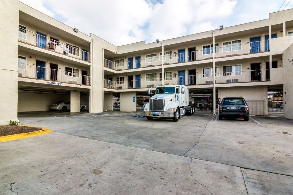Motel 6 Bell Gardens Luaran gambar