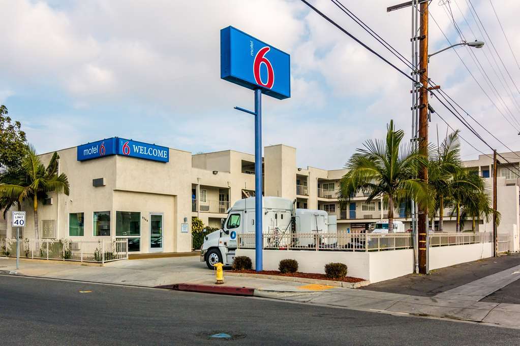 Motel 6 Bell Gardens Luaran gambar