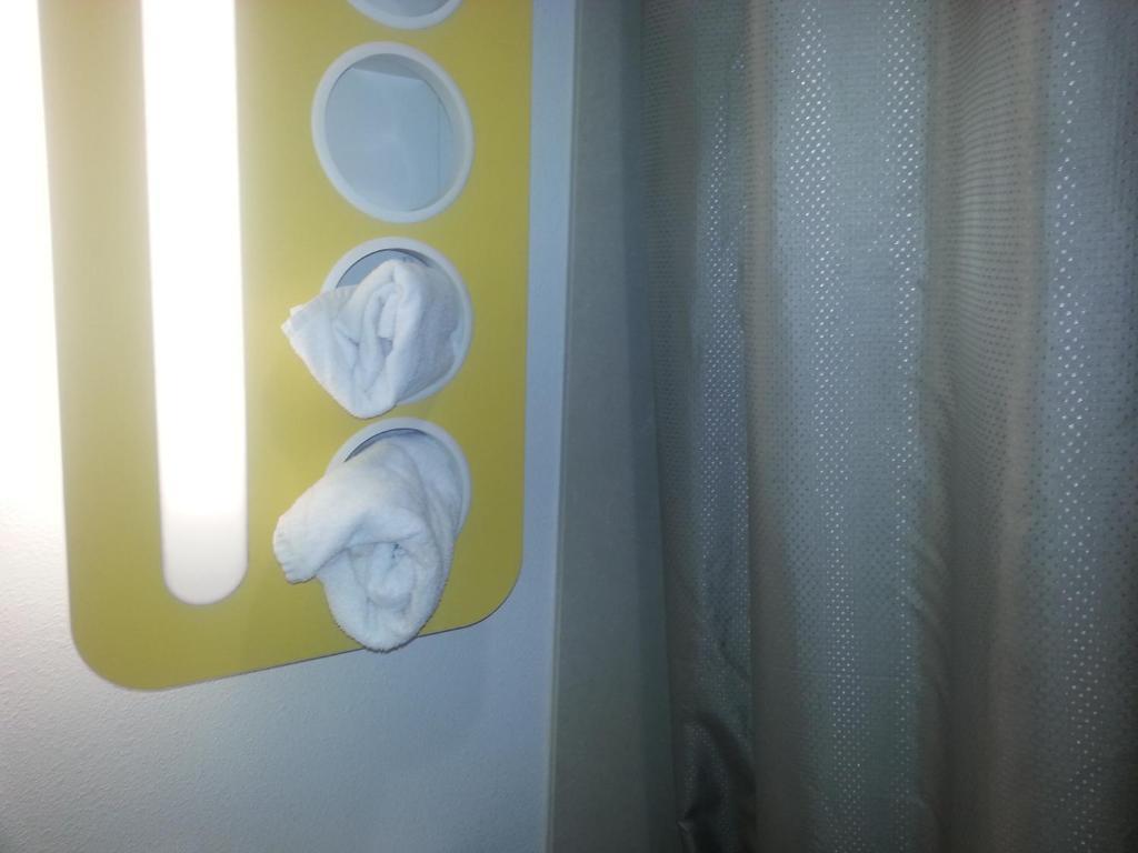 Motel 6 Bell Gardens Bilik gambar