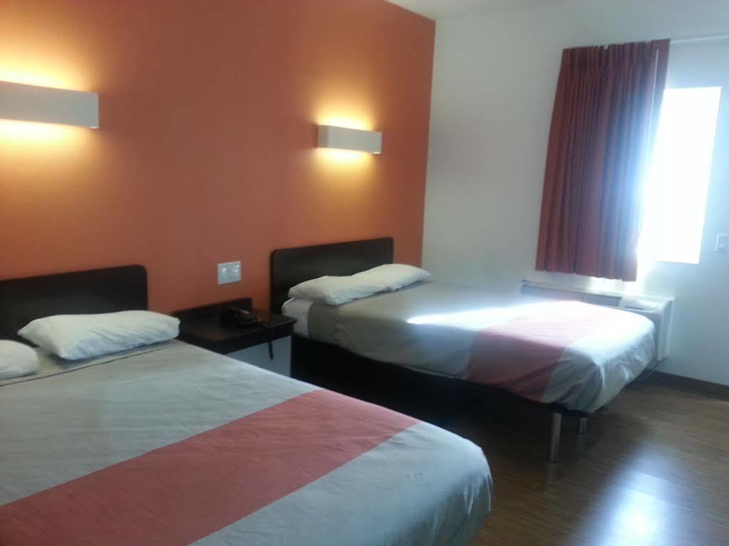 Motel 6 Bell Gardens Luaran gambar