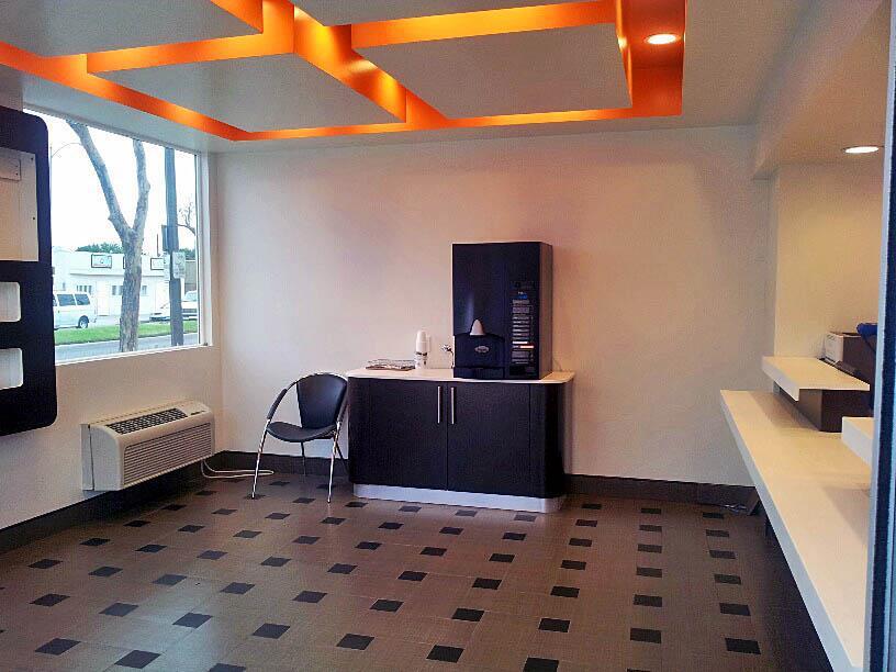 Motel 6 Bell Gardens Dalaman gambar